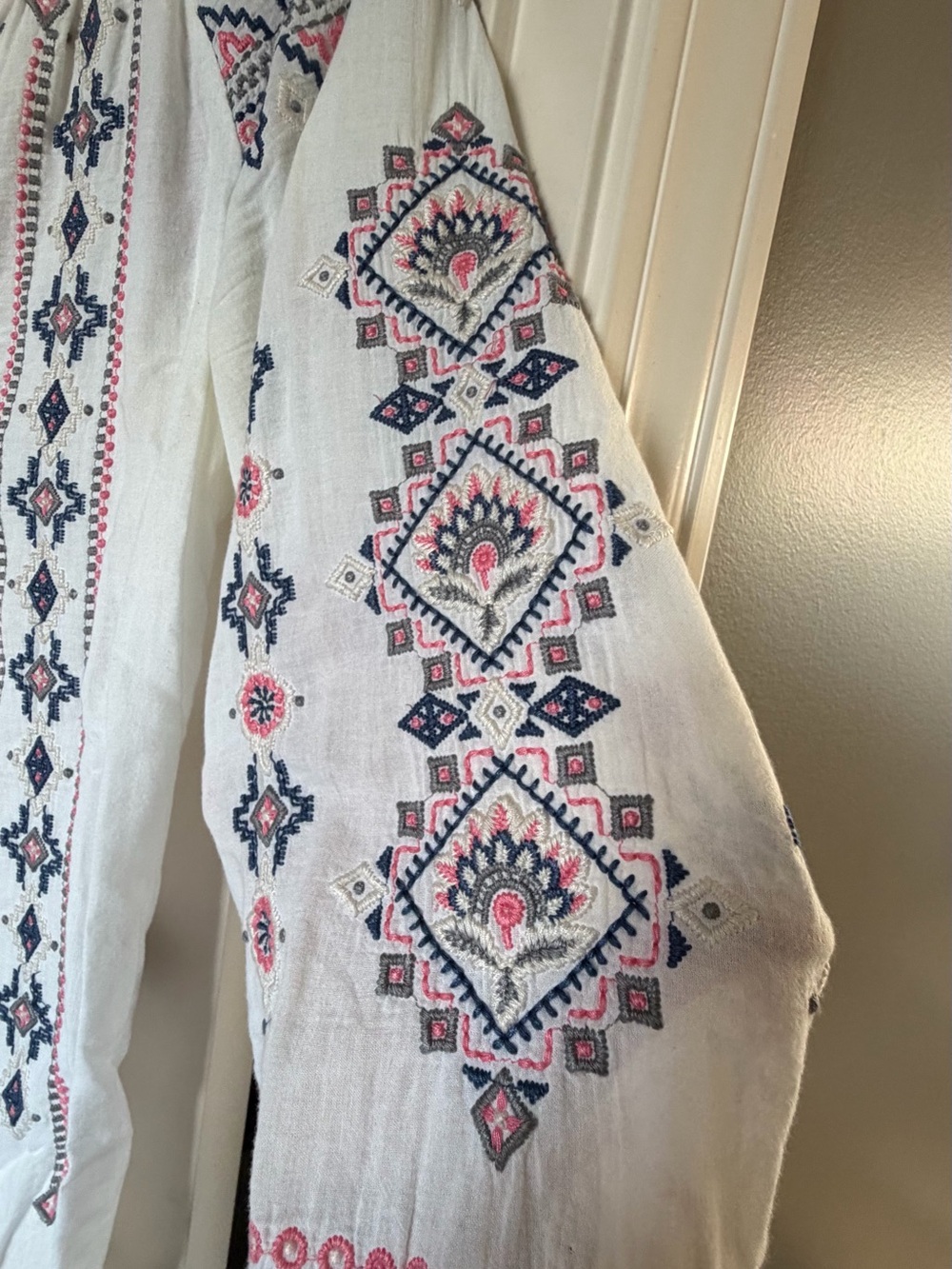 Johnny Was White Tunic with Pink and Navy Embroidery Accents - Picture 2 of 5